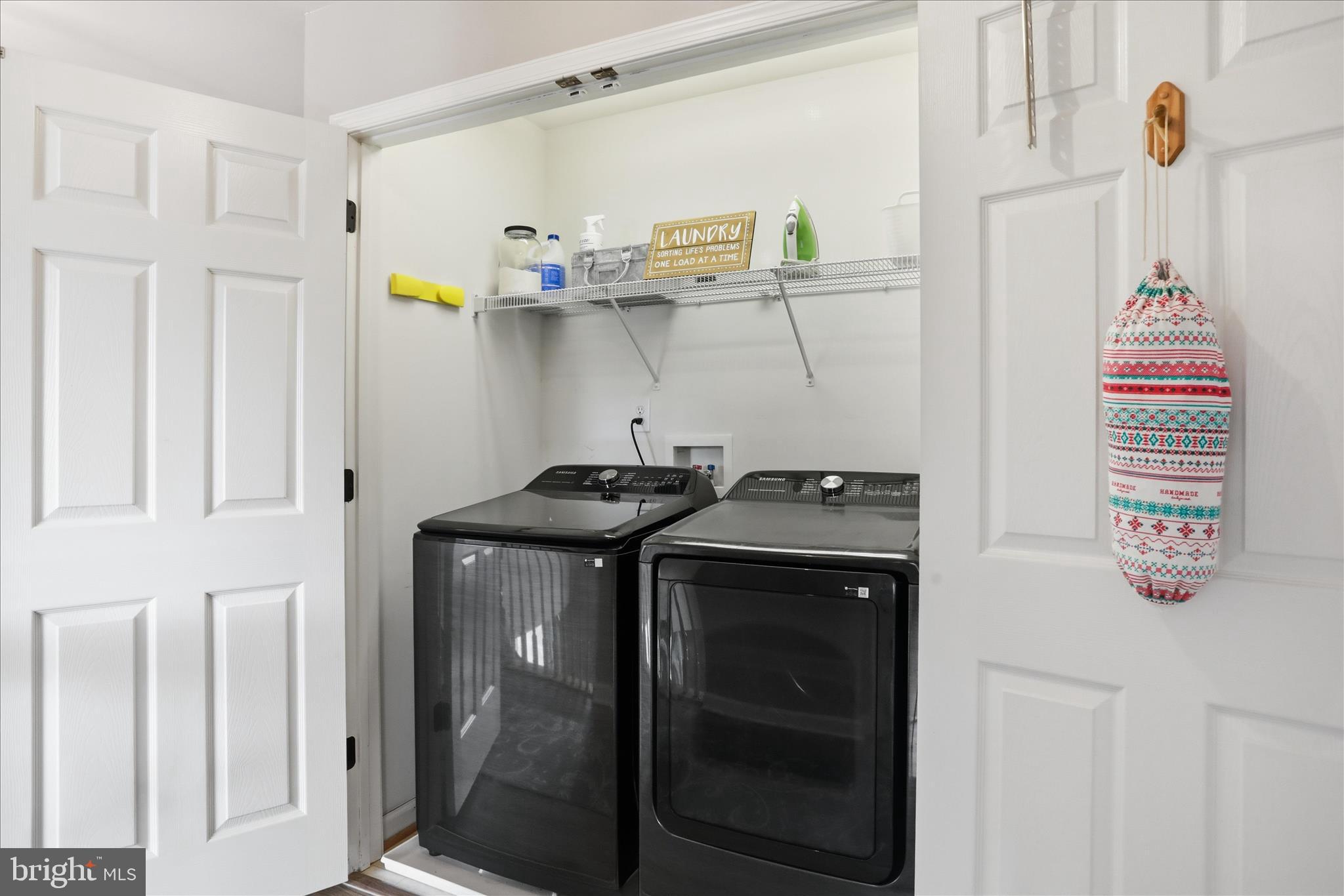 244 KIMBERWICKE DRIVE N