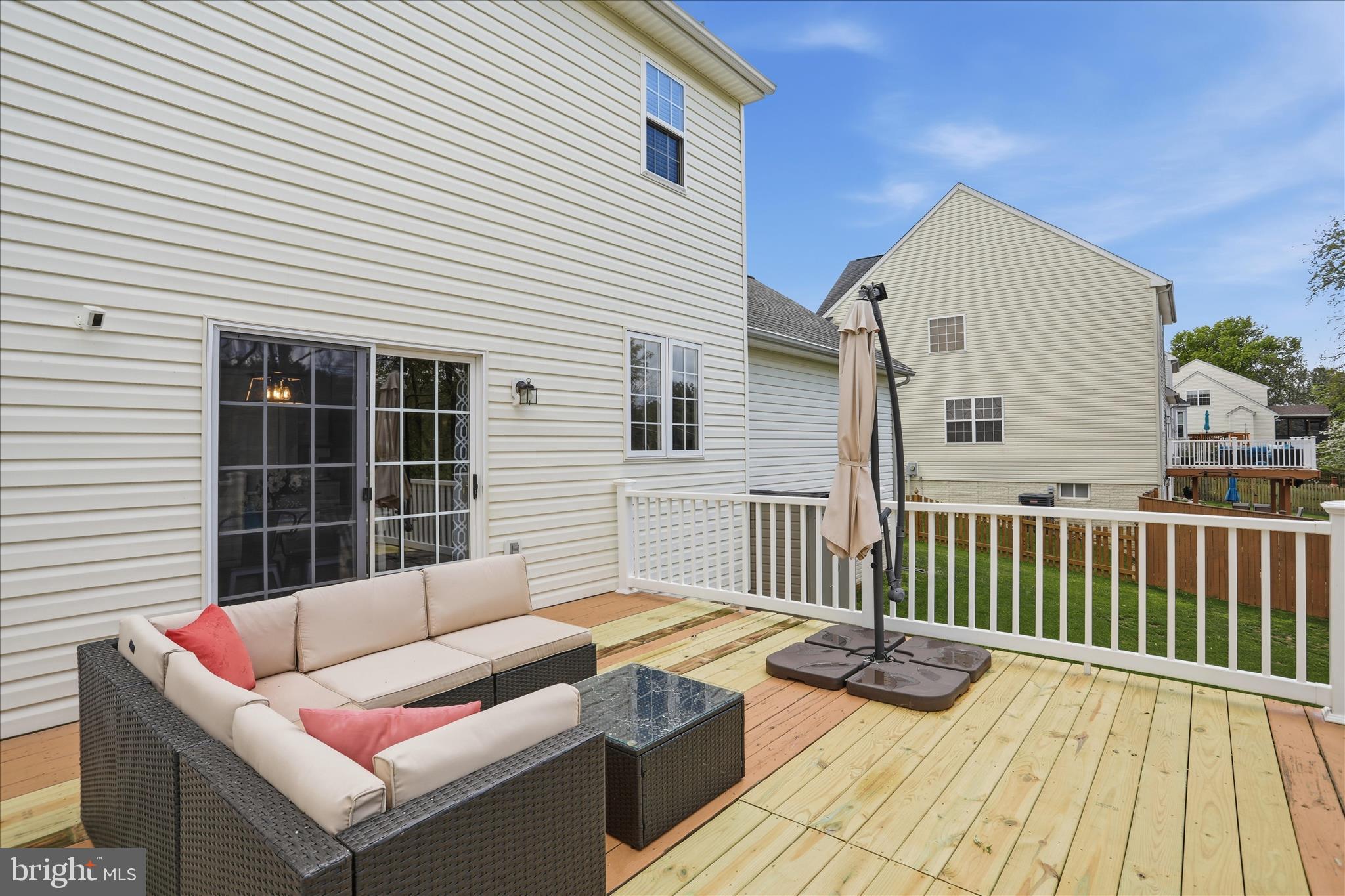 244 KIMBERWICKE DRIVE N