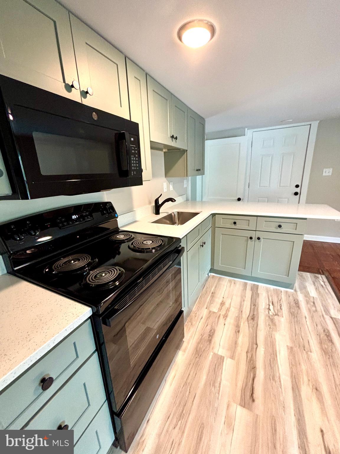 400 E LIBERTY STREET B