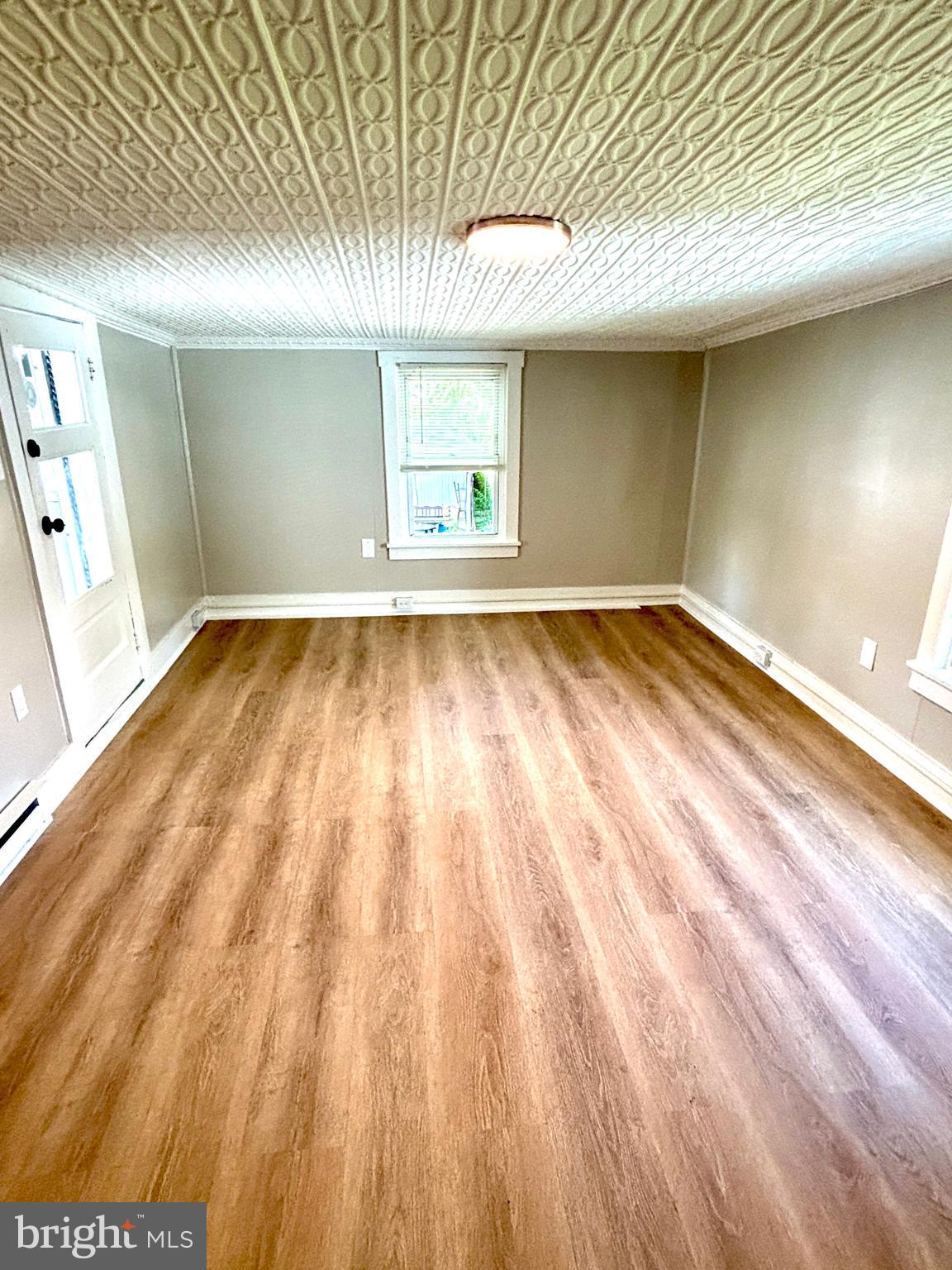 400 E LIBERTY STREET B