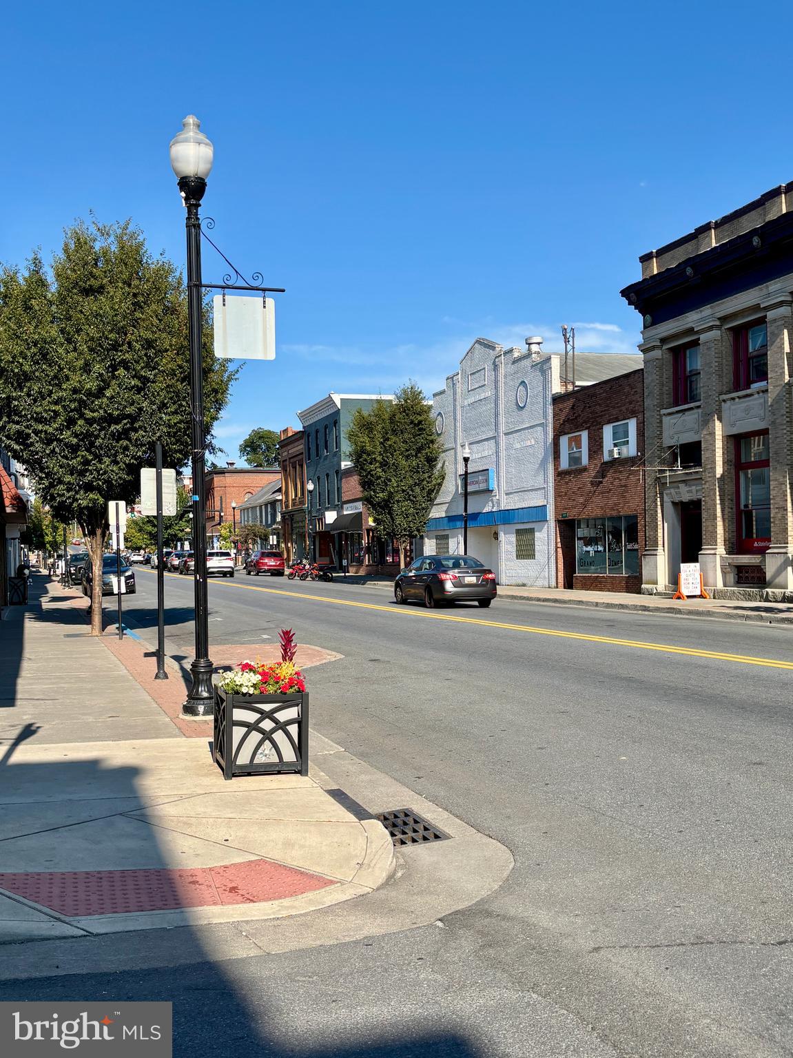 400 E LIBERTY STREET B