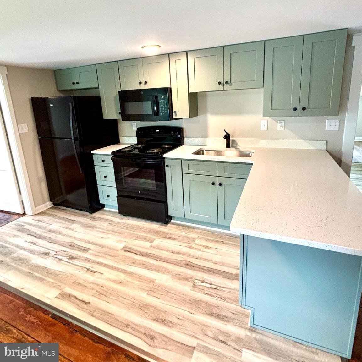 400 E LIBERTY STREET B