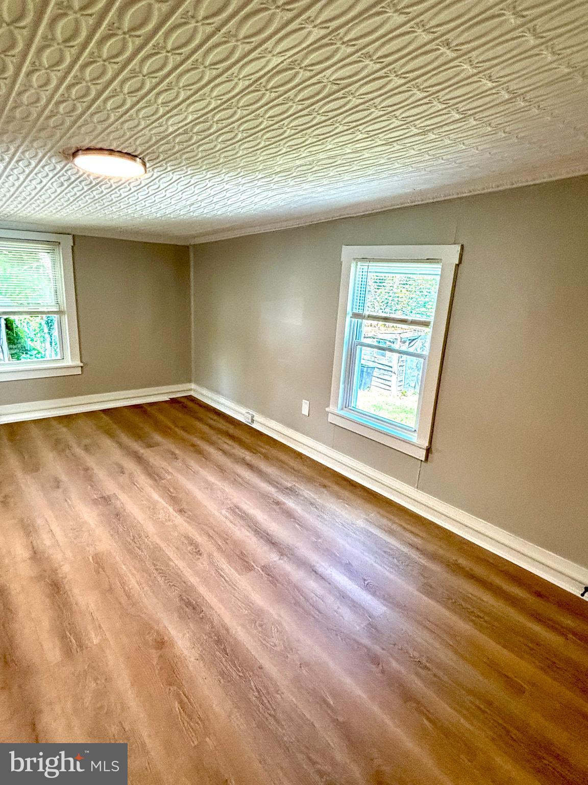 400 E LIBERTY STREET B