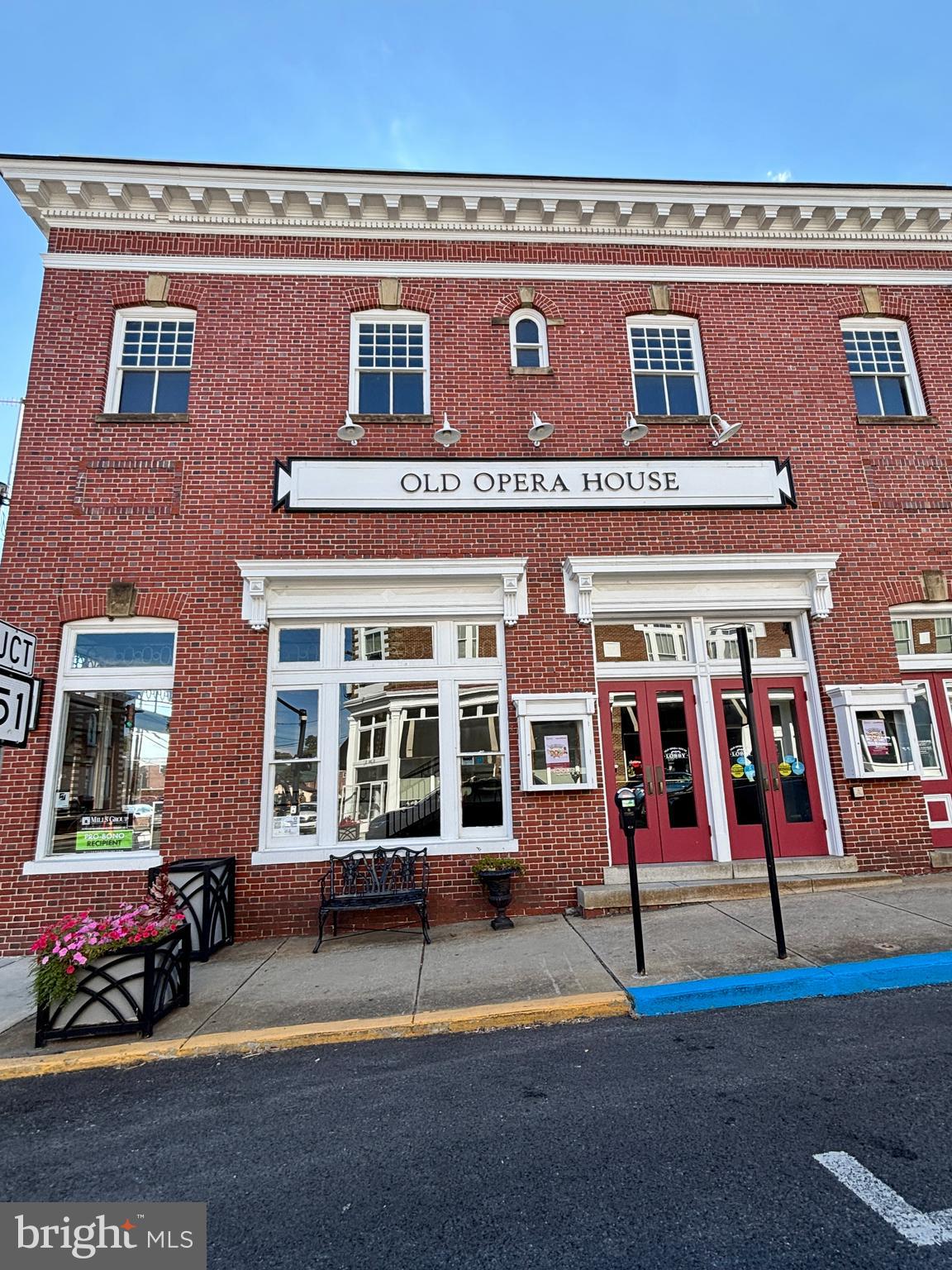 400 E LIBERTY STREET B