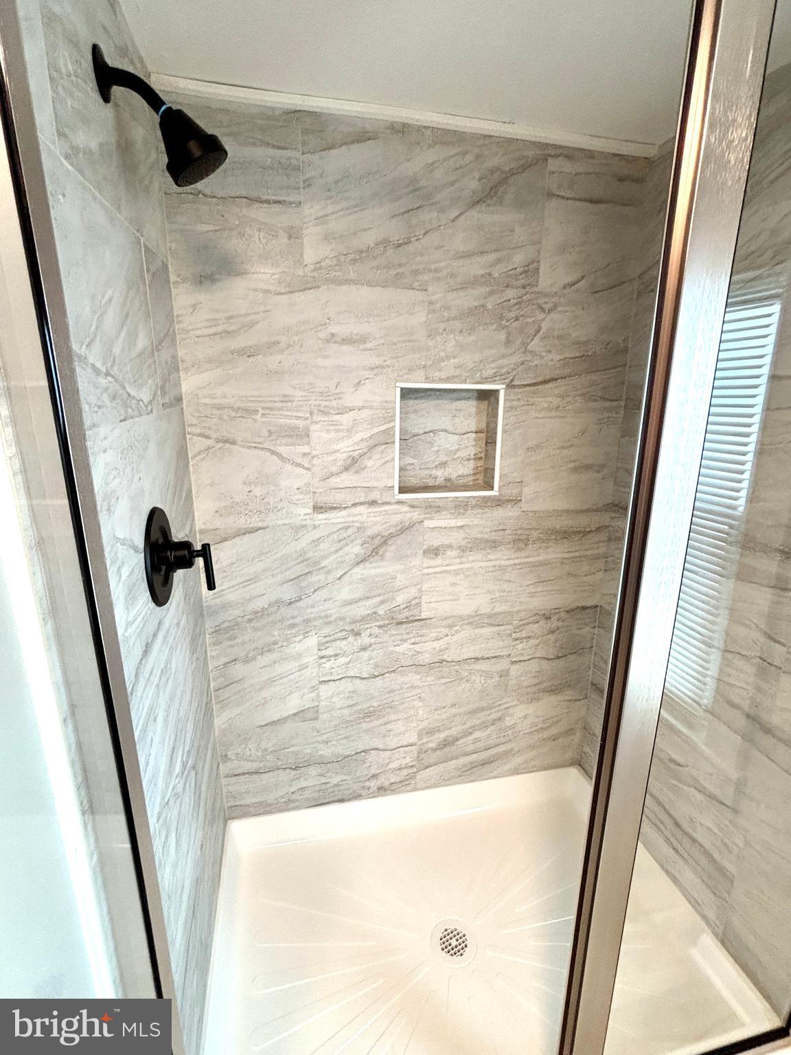 400 E LIBERTY STREET B