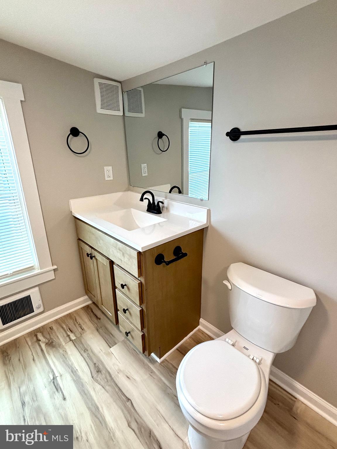 400 E LIBERTY STREET B