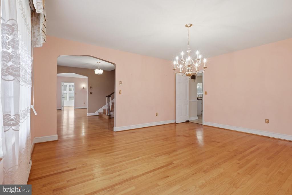 351 BELVEDERE DRIVE