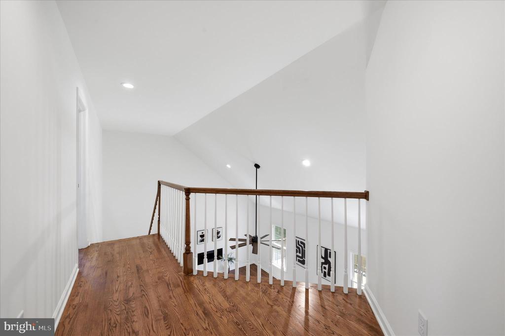 86 EASTLAND DRIVE
