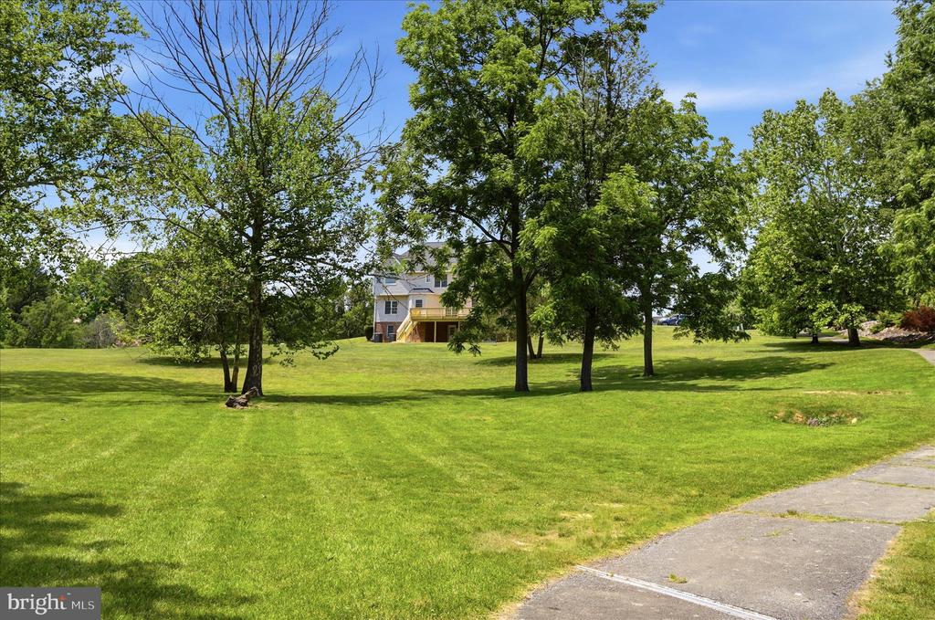 86 EASTLAND DRIVE