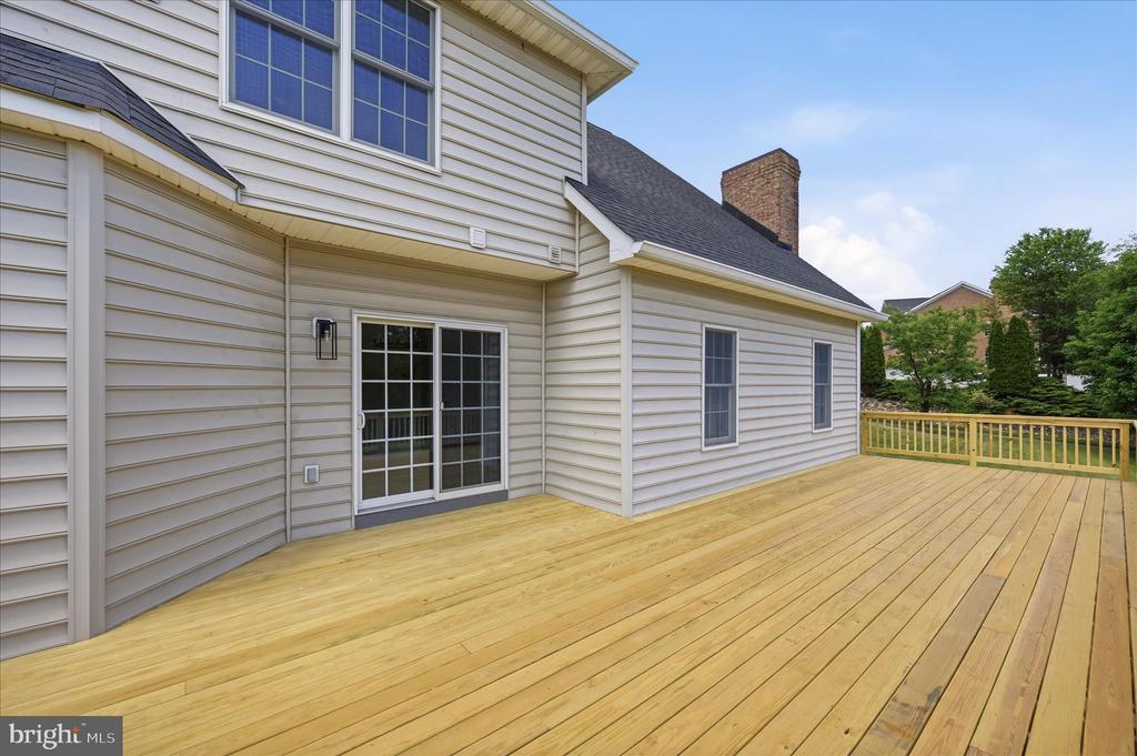 86 EASTLAND DRIVE