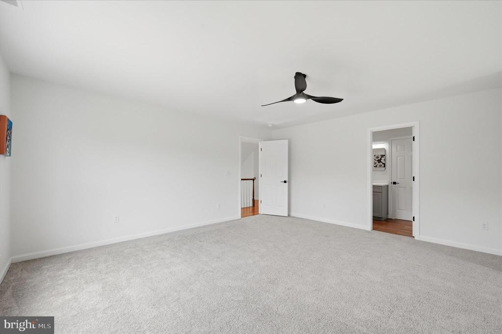 86 EASTLAND DRIVE