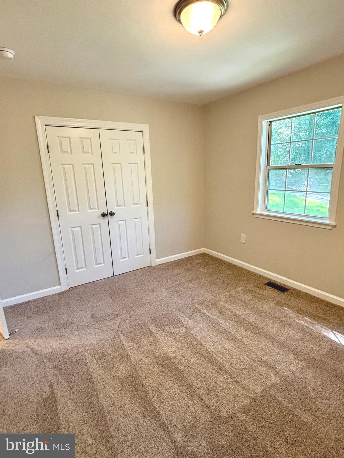 237 OAKRIDGE DRIVE