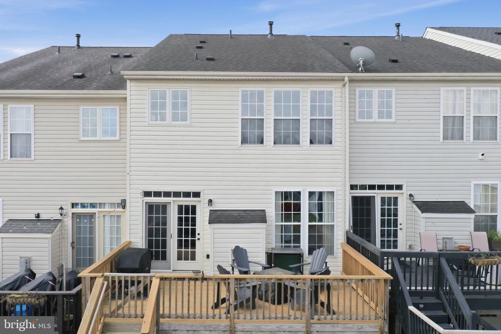 44 DEERBROOK DRIVE
