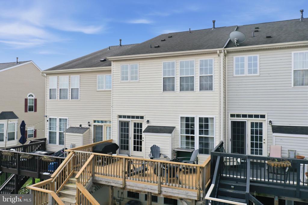 44 DEERBROOK DRIVE