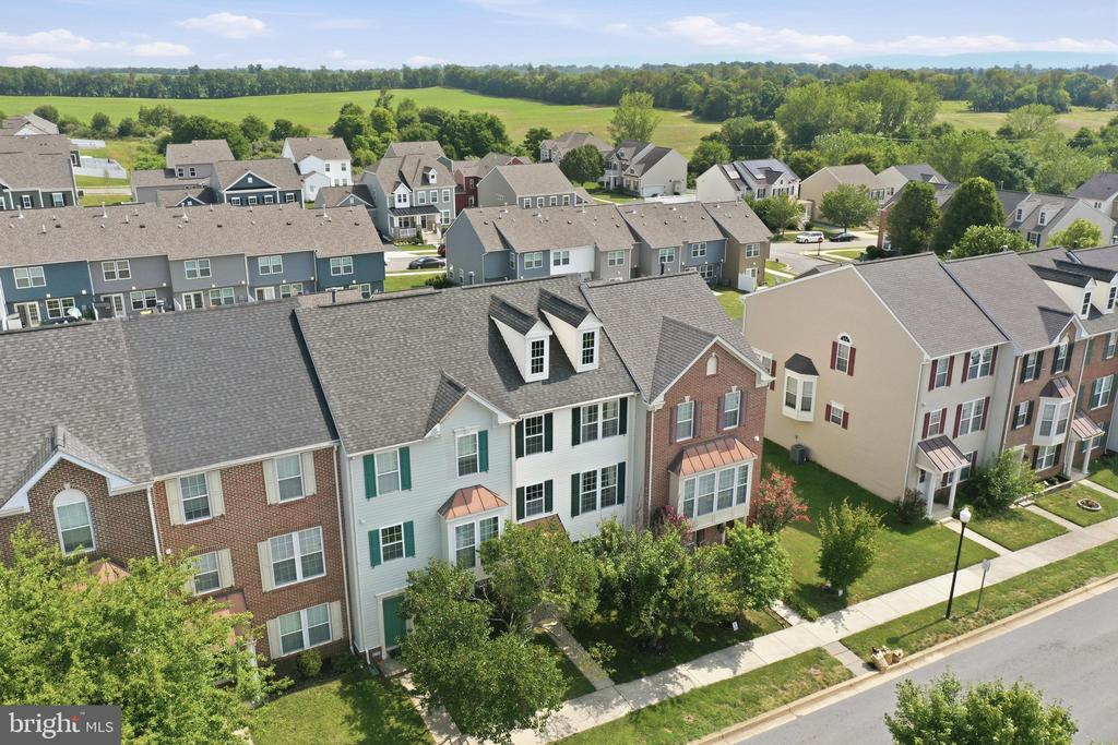 44 DEERBROOK DRIVE