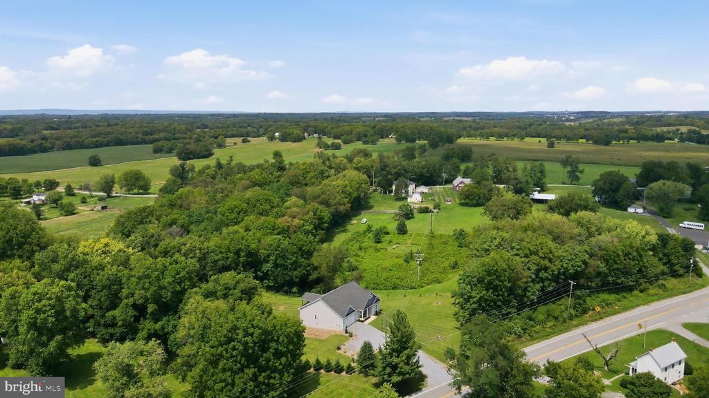 553 RIPPON VILLAGE DR