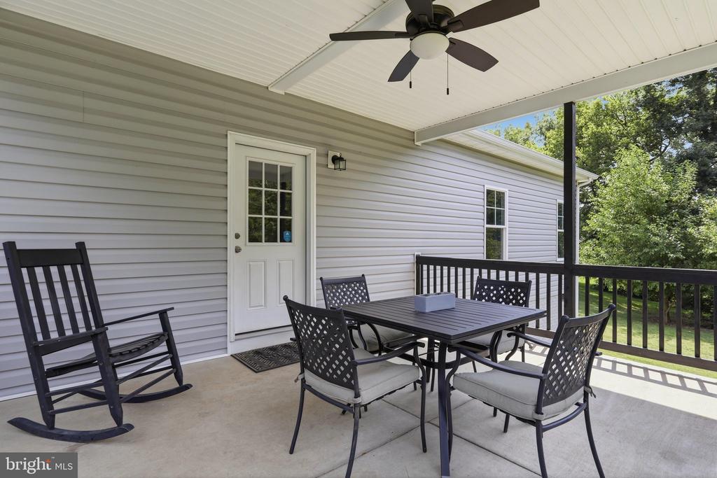 553 RIPPON VILLAGE DR
