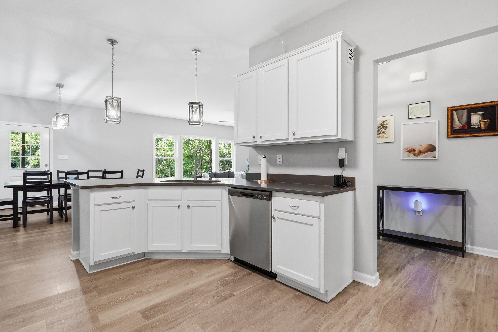 553 RIPPON VILLAGE DR