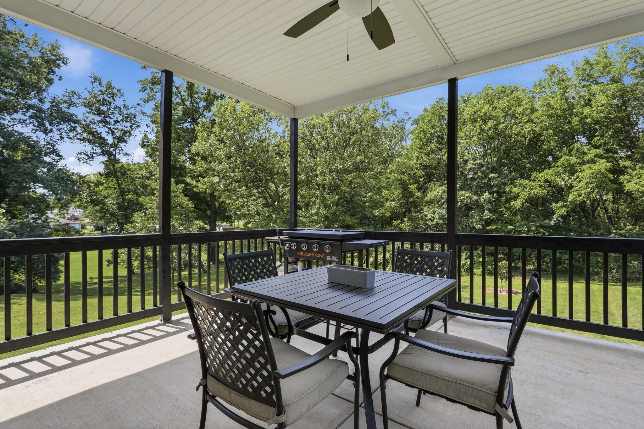 553 RIPPON VILLAGE DR