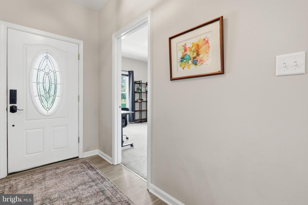 553 RIPPON VILLAGE DR