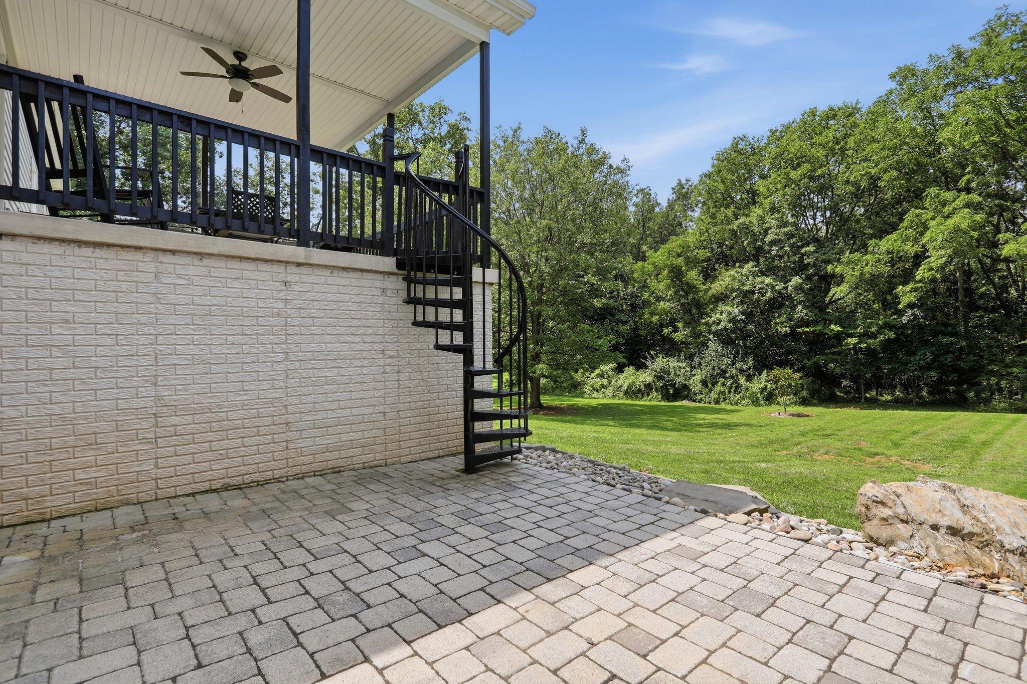 553 RIPPON VILLAGE DR