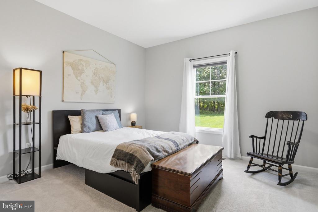 553 RIPPON VILLAGE DR