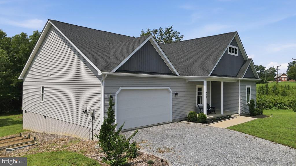 553 RIPPON VILLAGE DR