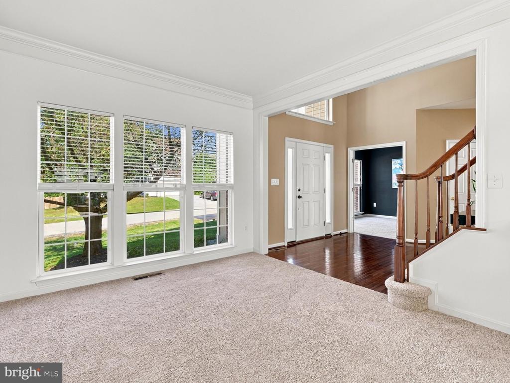 70 KILLIAN LANE