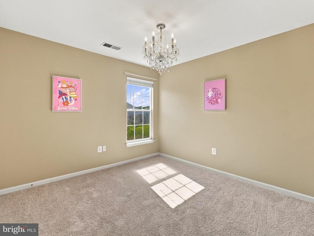 70 KILLIAN LANE