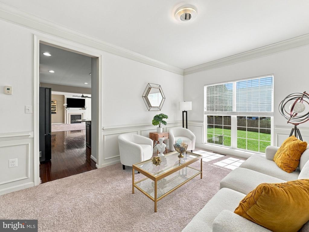 70 KILLIAN LANE