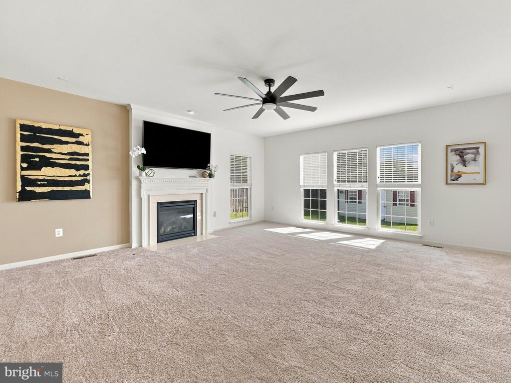 70 KILLIAN LANE