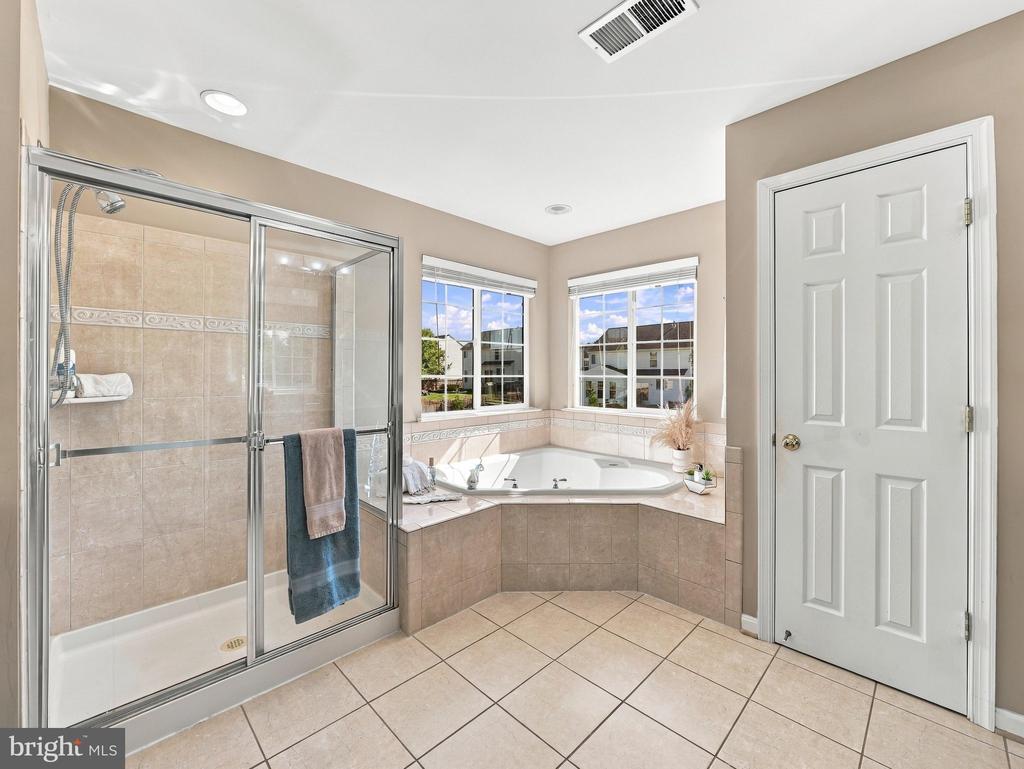 70 KILLIAN LANE