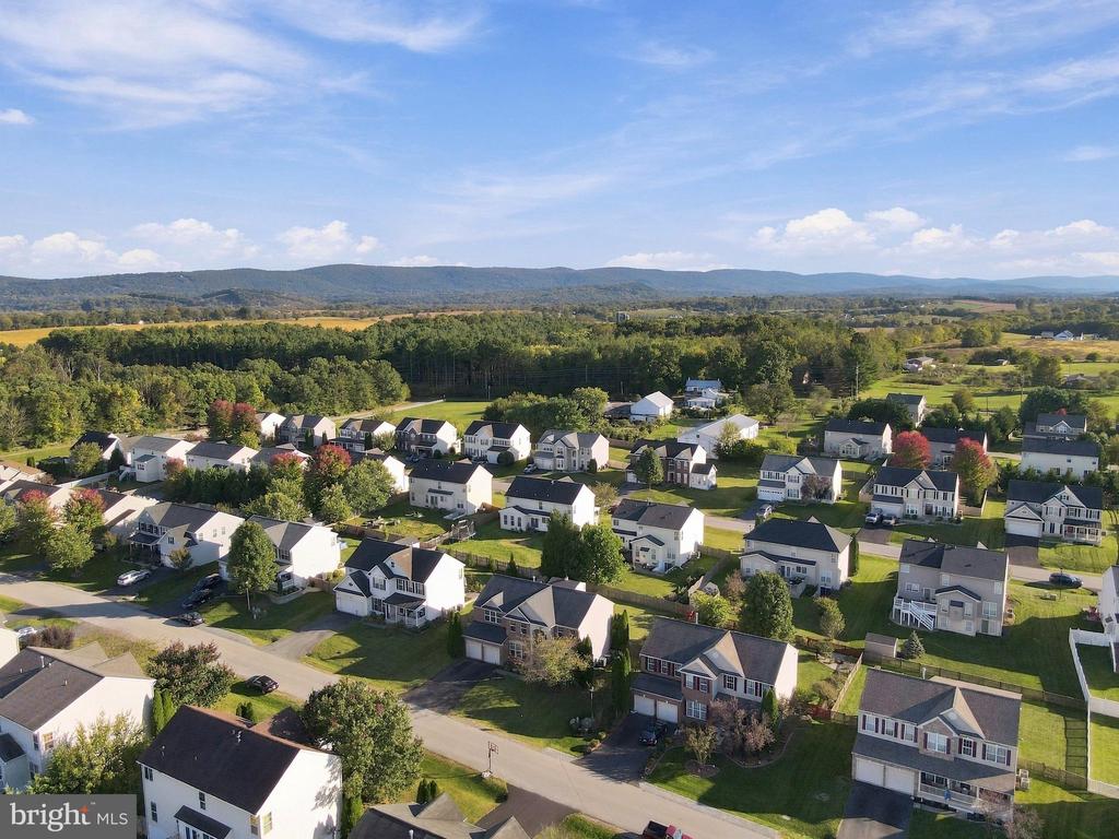 70 KILLIAN LANE
