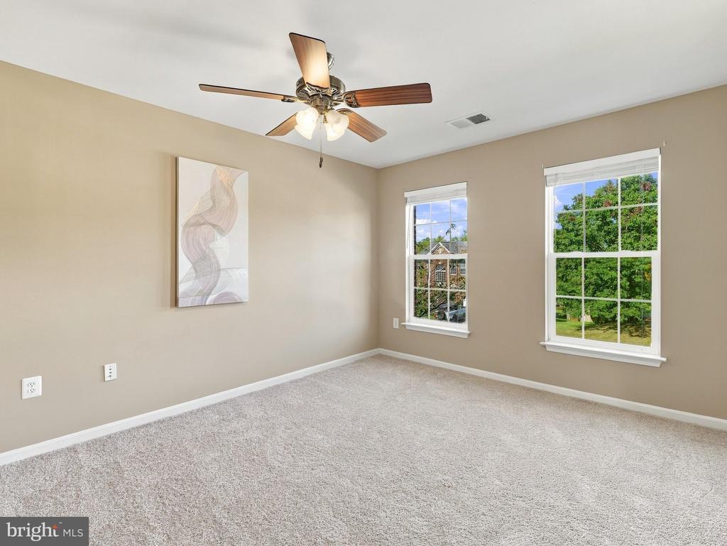 70 KILLIAN LANE
