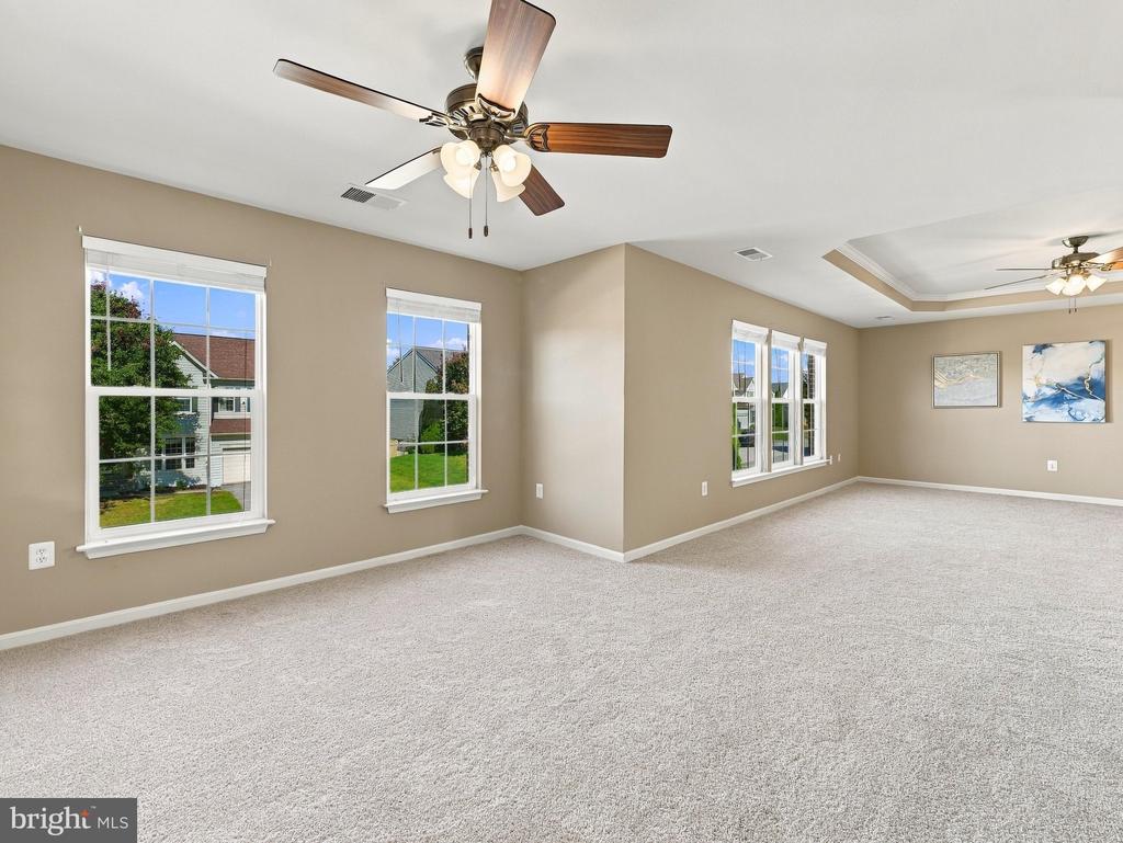 70 KILLIAN LANE