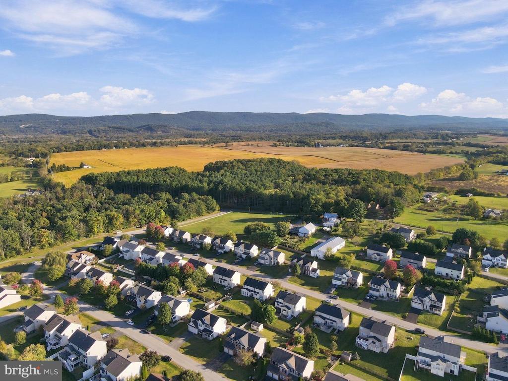 70 KILLIAN LANE