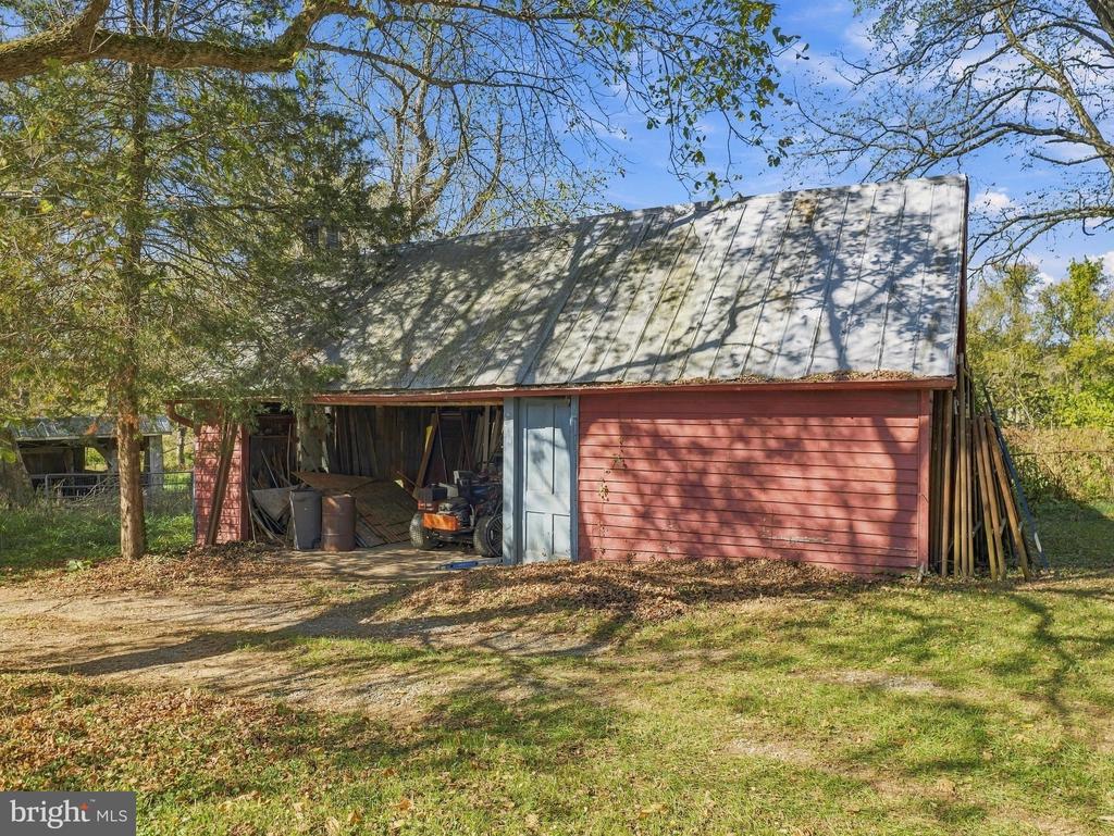 11447 LEETOWN ROAD