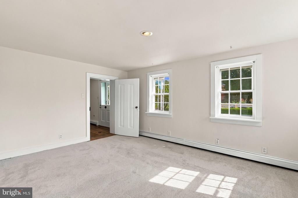 11447 LEETOWN ROAD