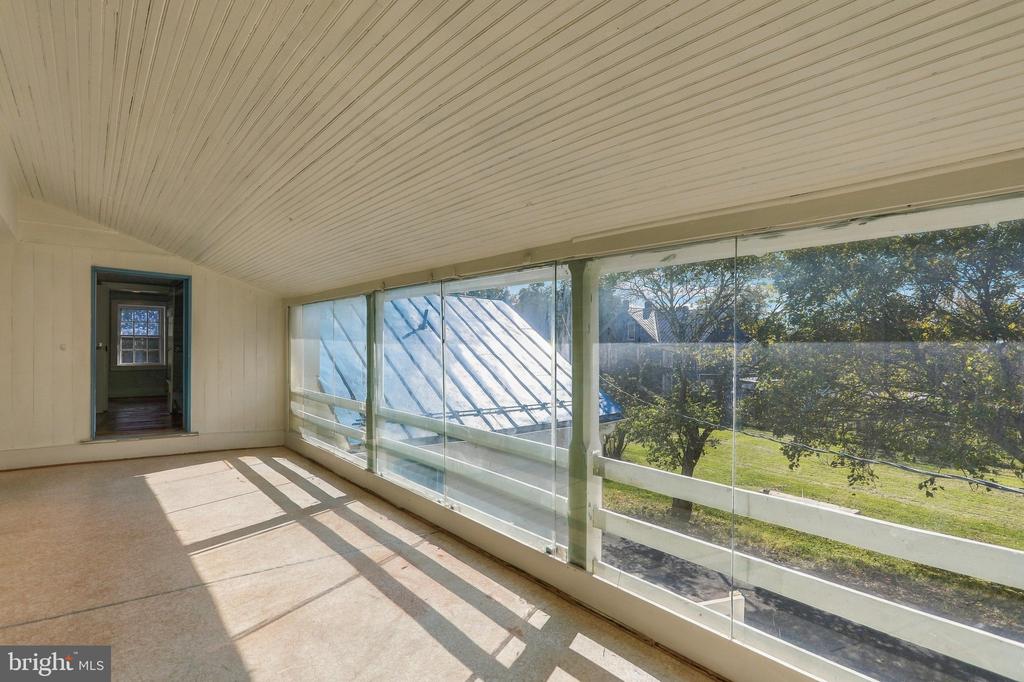11447 LEETOWN ROAD