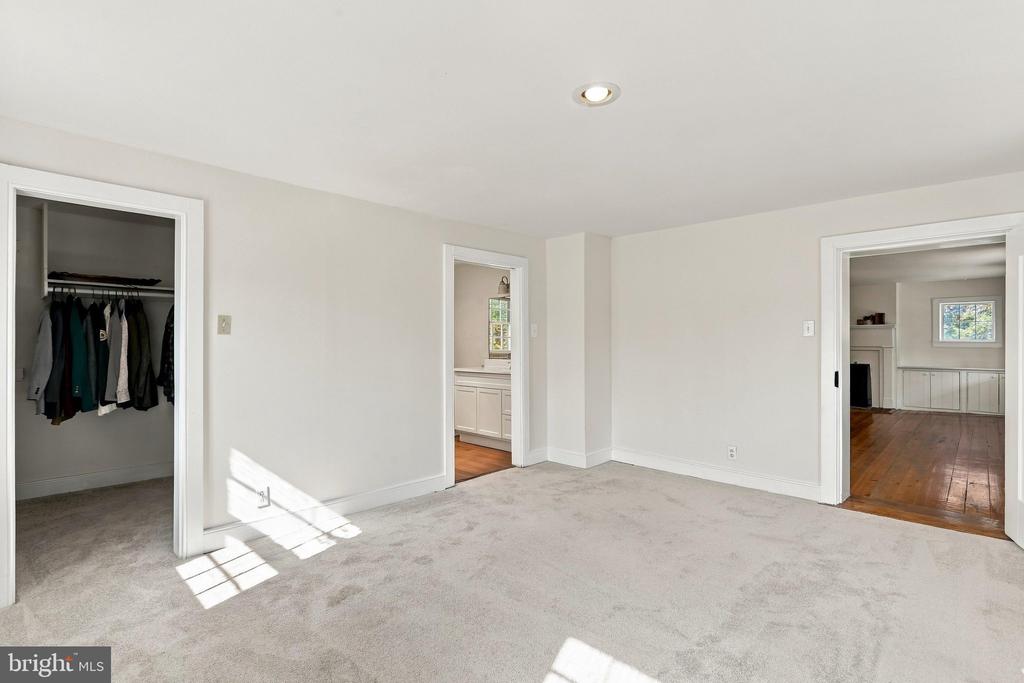 11447 LEETOWN ROAD