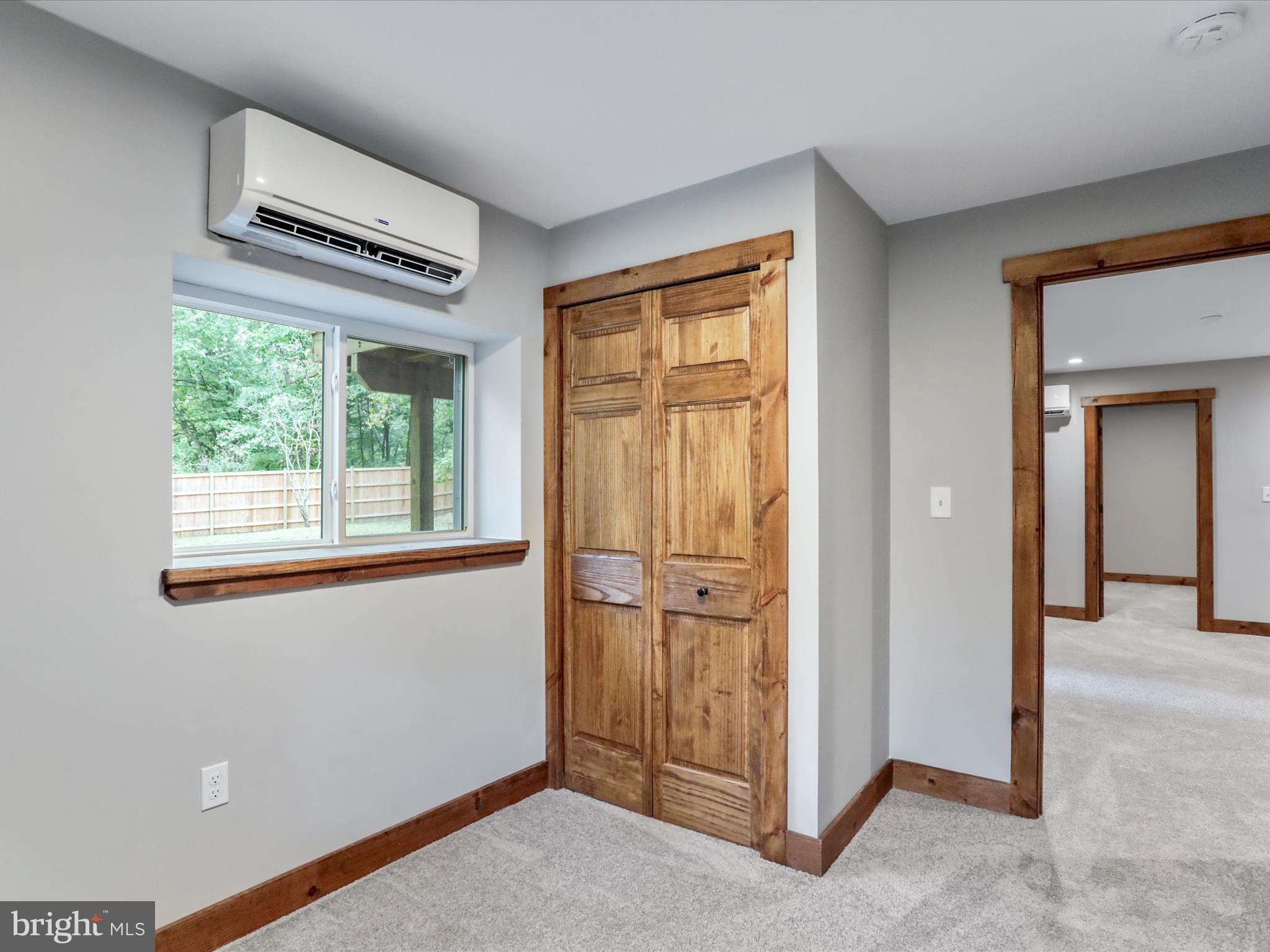 348 SLEEPYVIEW LANE