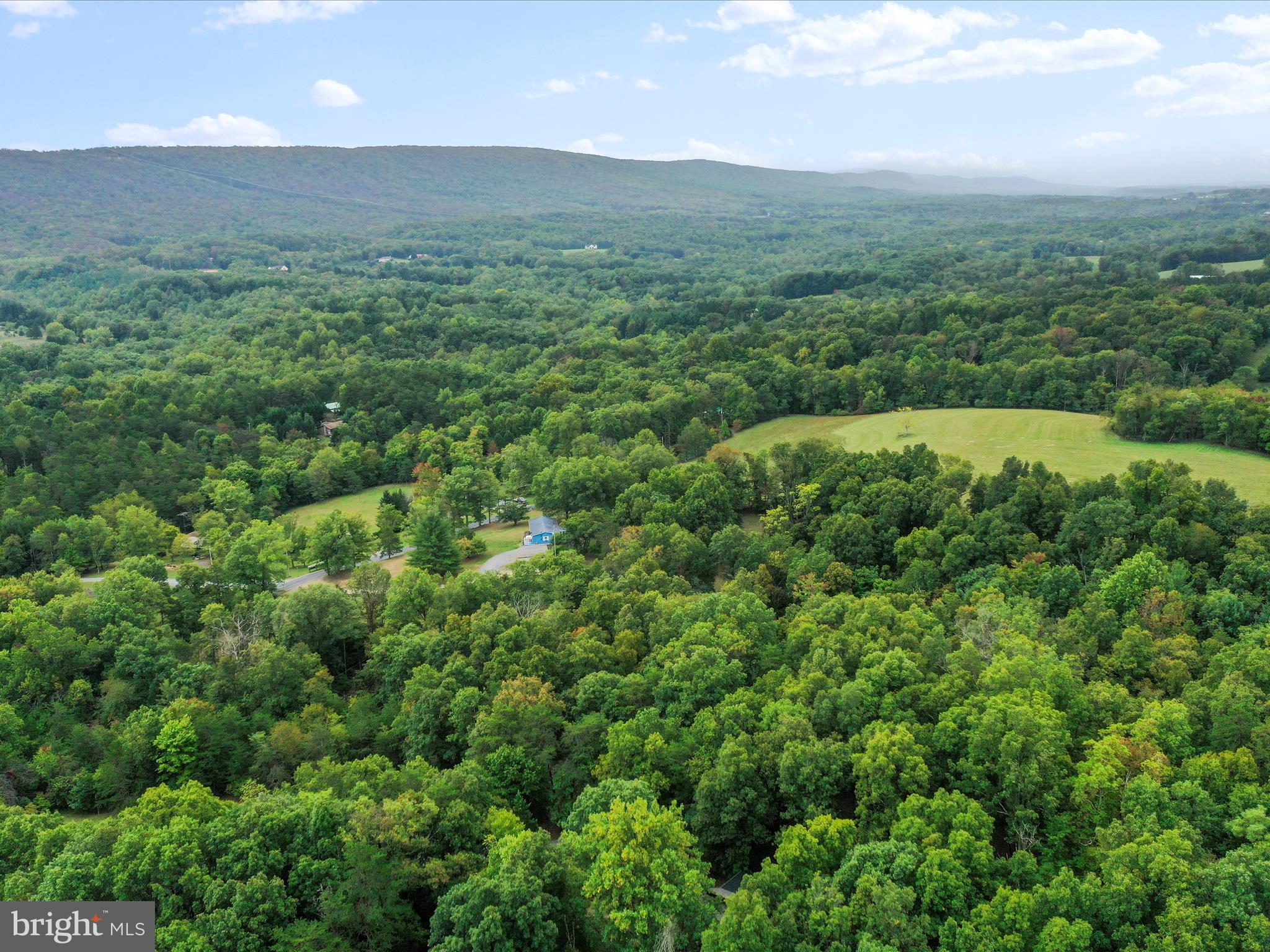 348 SLEEPYVIEW LANE