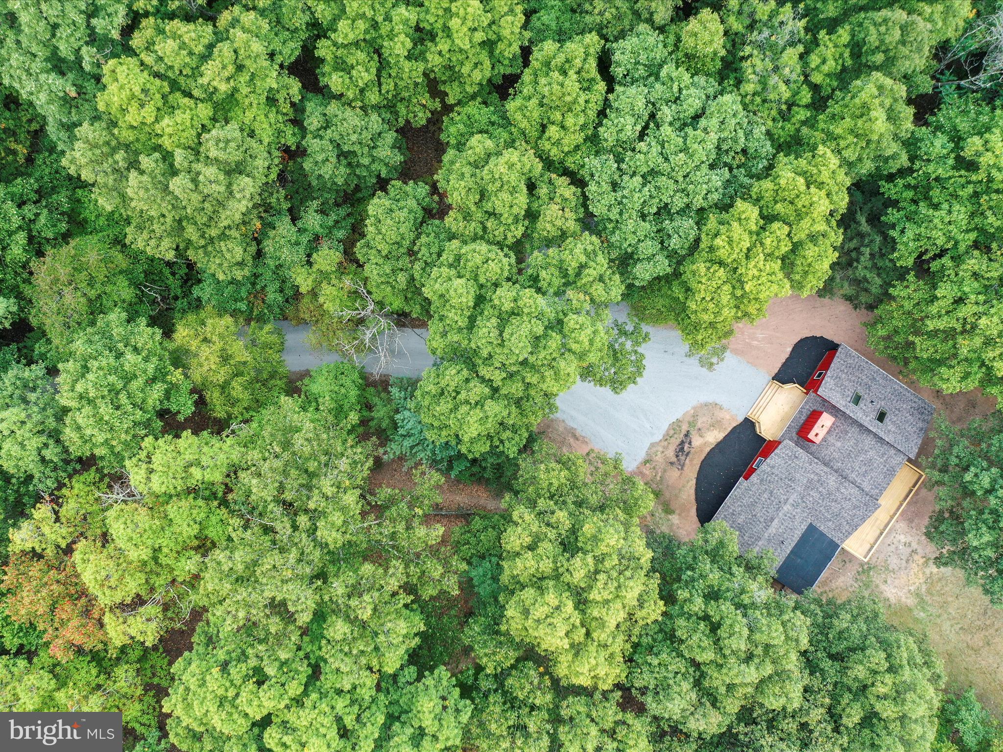 348 SLEEPYVIEW LANE