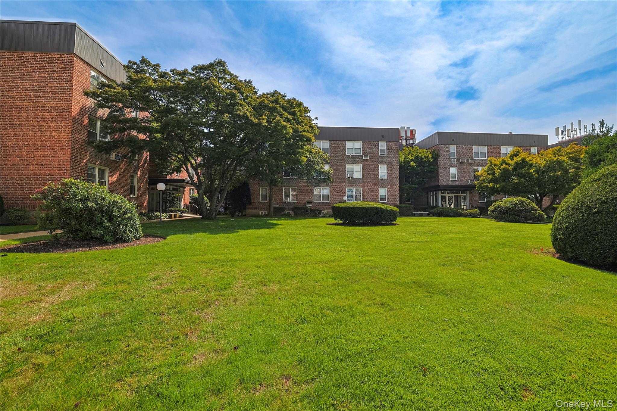 530 Dubois Avenue Unit: 1B