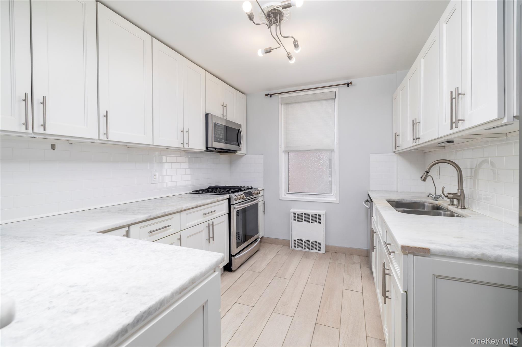 530 Dubois Avenue Unit: 1B