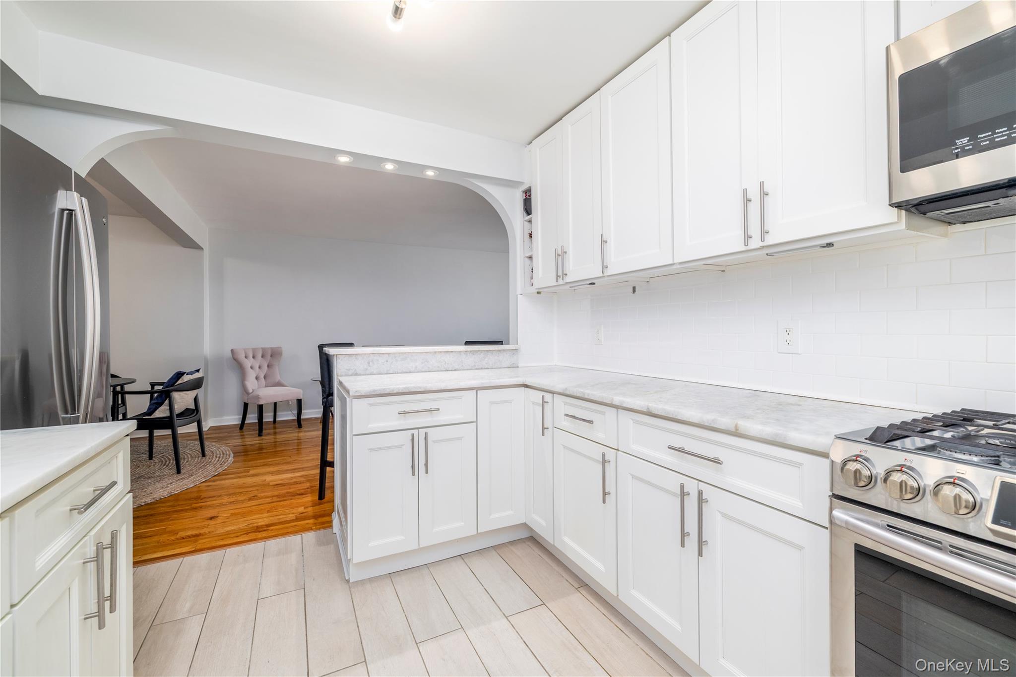 530 Dubois Avenue Unit: 1B