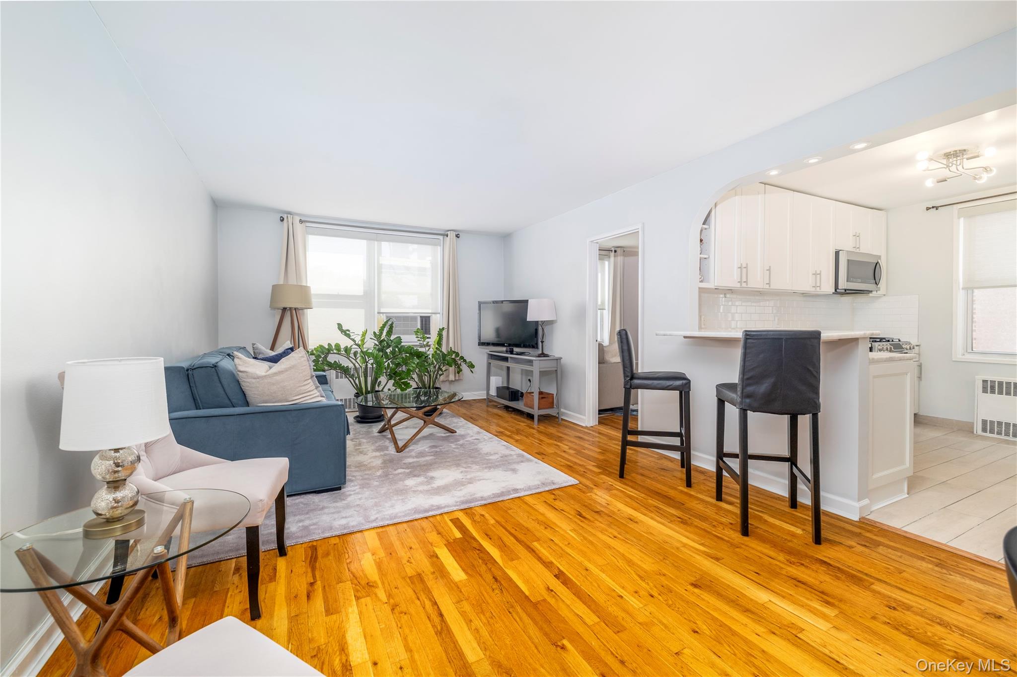 530 Dubois Avenue Unit: 1B