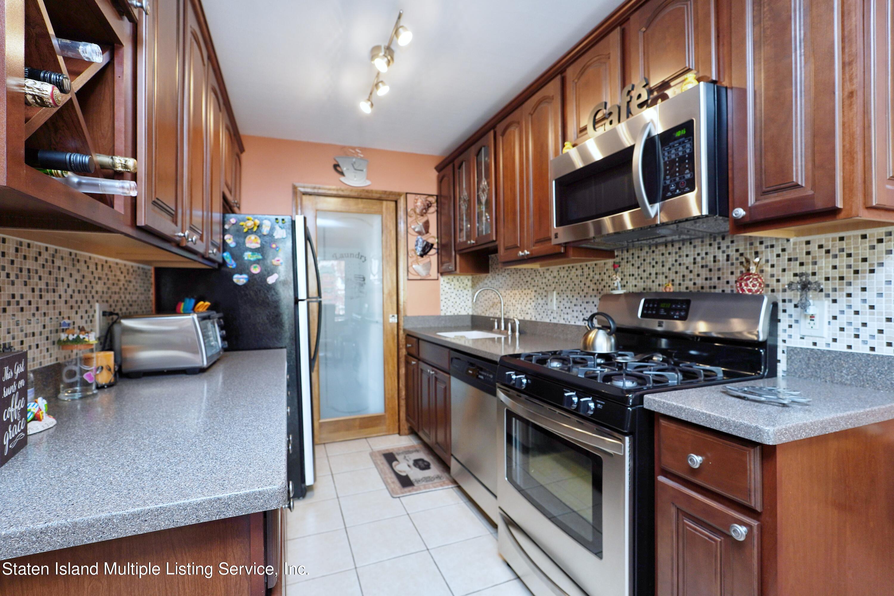 615 Correll Avenue
