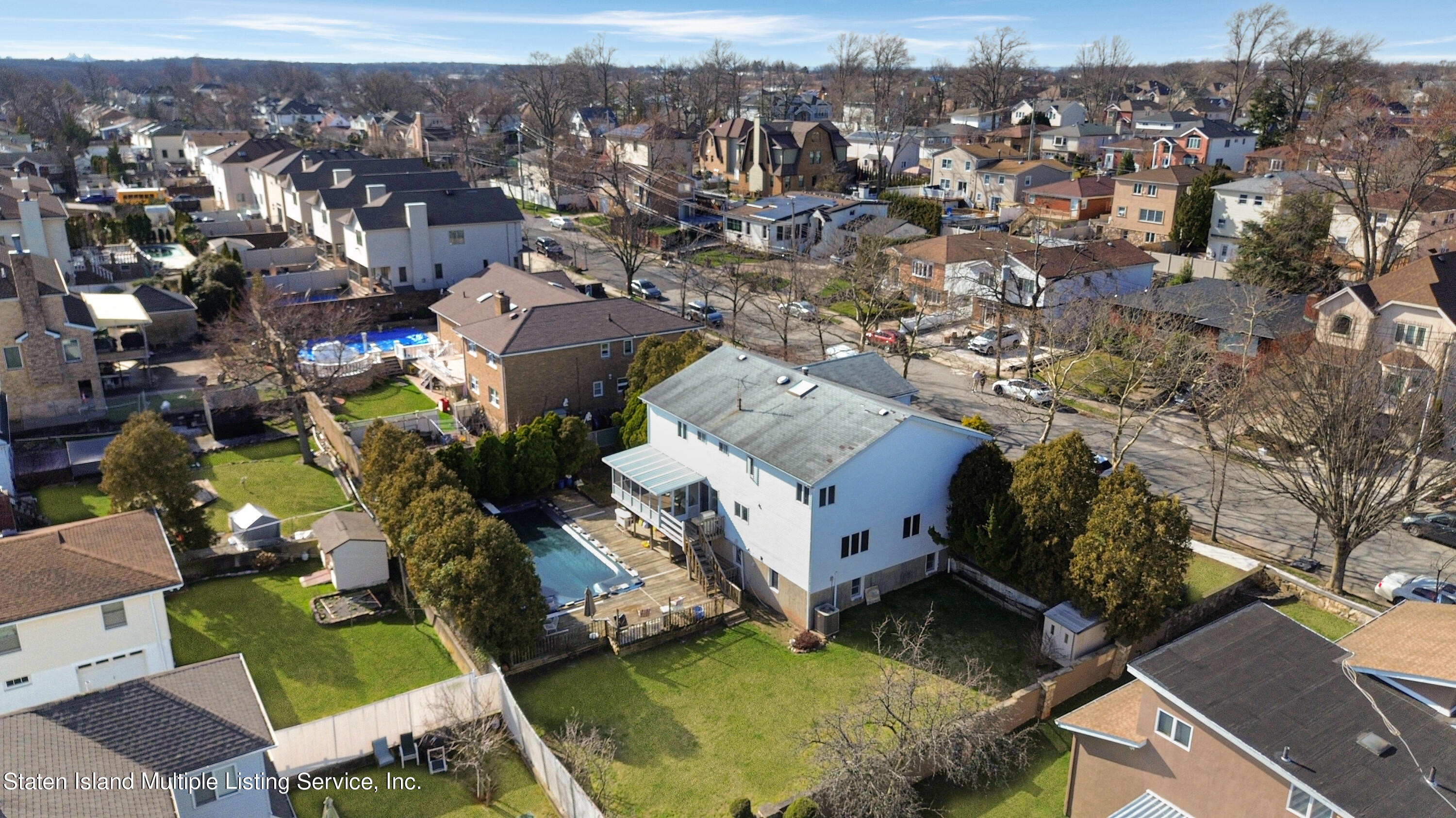 650 Edgegrove Avenue