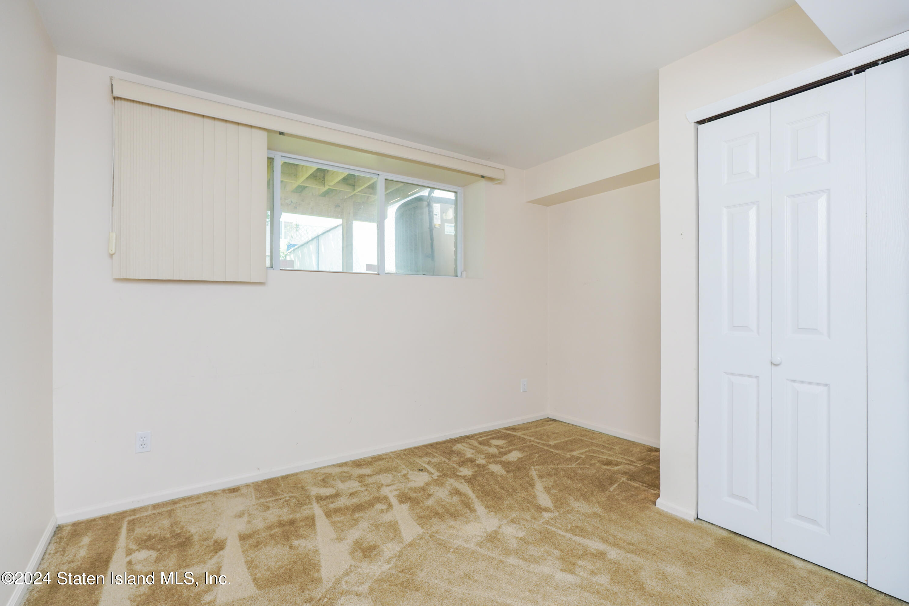 98 Kenilworth Avenue